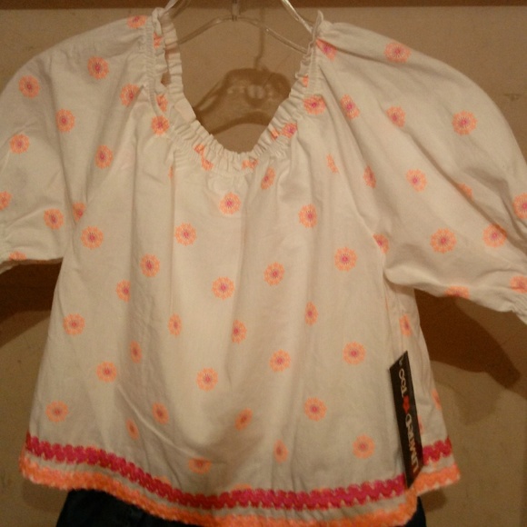 Limited Too shirt and shorts - Picture 3 of 3